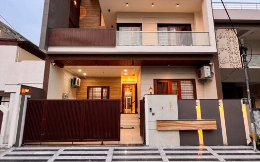 4 Bhk Independent house for sale in Greater Noida Sector Gamma-2 | Ready To Move