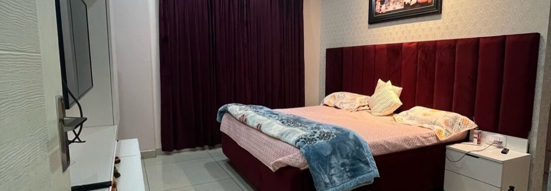 4 Bhk Residential Flat for sale in Greater Noida sector Eta-1