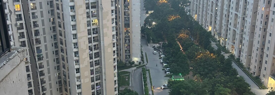 The Rise of Luxury Real Estate in Greater Noida : Is Now the Time to Invest?