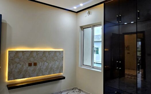 2 Bhk Luxury Flat For Sale In Greater Noida Gamma 2 Ready To Move