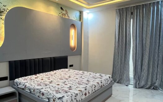 4 Bhk Flat for sale in Greater Noida Under 80 Lakhs