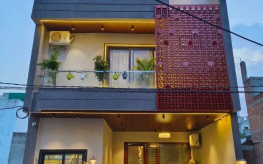 4 Bhk Hose for Sale in Greater Noida under 4.8 Crore Ready To Move