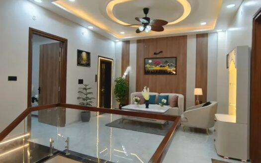 4 Bhk Hose for Sale in Greater Noida under 4.8 Crore Ready To Move