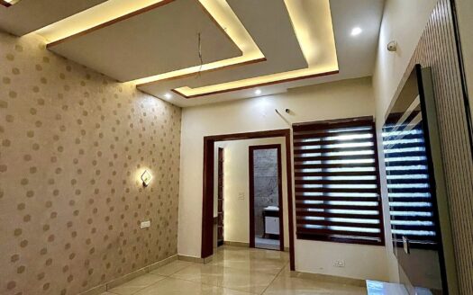 1 Bhk flat for Rent/Sale in Alpha 1 Greater Noida Ready To Move