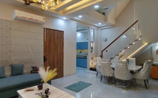 50 Gaj Independent Home For Sale in Delta 1 Greater Noida