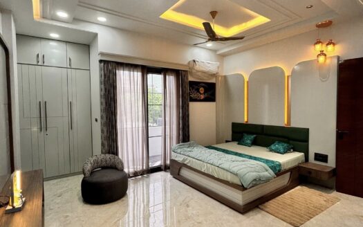 4 Bhk Flat for sale in Greater Noida Under 80 Lakhs