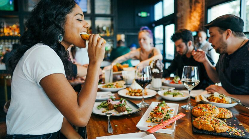 Restaurants near pari chowk Greater Noida
