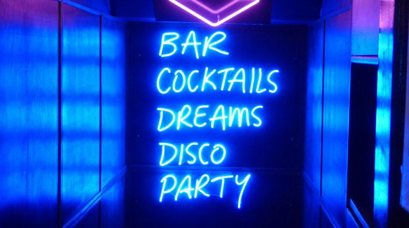 Bar near Pari Chowk Greater Noida local Bar near me