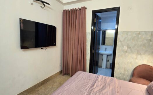 1 Bhk Fully Furnished Home For Sale/ Rent in Greater Noida