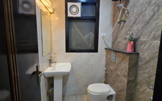 75 Gaj Residential Home For Sale in Sector 4 Greater Noida