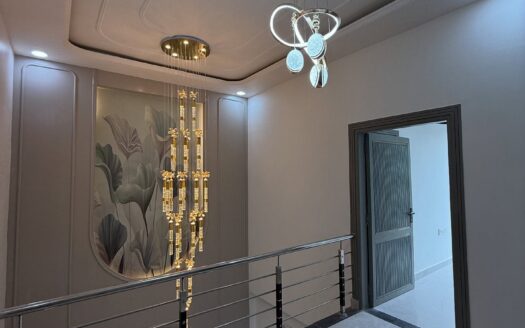 100 Gaj House For Sale In xu 2 Greater Noida