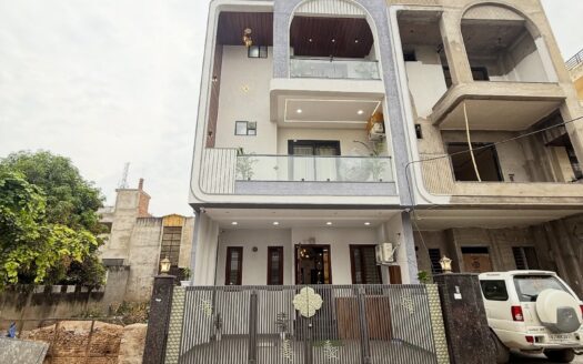 2 Bhk Home For Sale In Sector 78 Greater Noida ,Ready To Move In