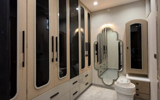 real estate agents in greater noida