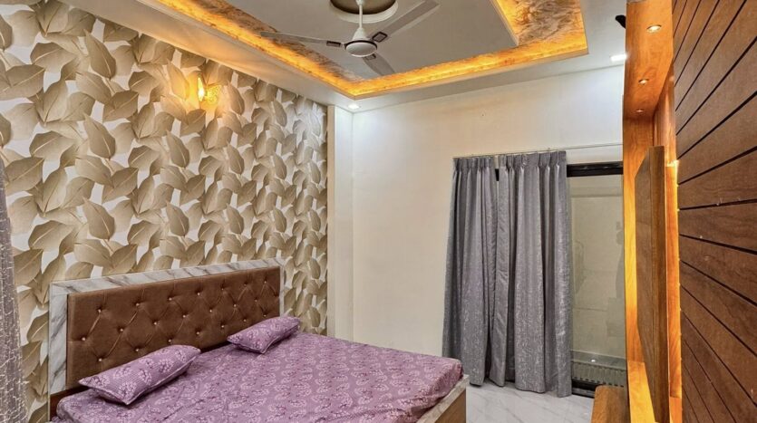 Villa for sale in Paramount Golf Foreste Greater Noida