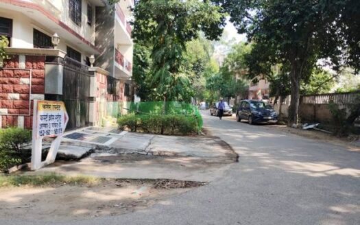 200 Mtr Plot For Sale In Alpha-1 , Greater Noida